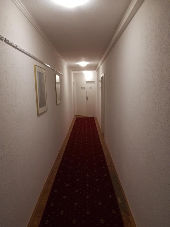 Apartment Froschkoenig Gladenbach ภายนอก รูปภาพ